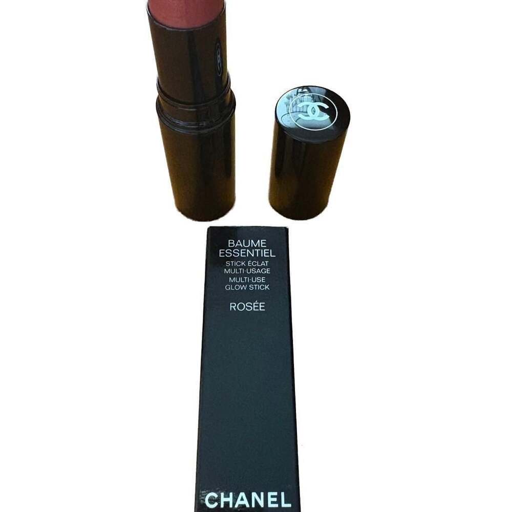 CHANEL Baume Essentiel Multi-Use Glow Stick in Rośee